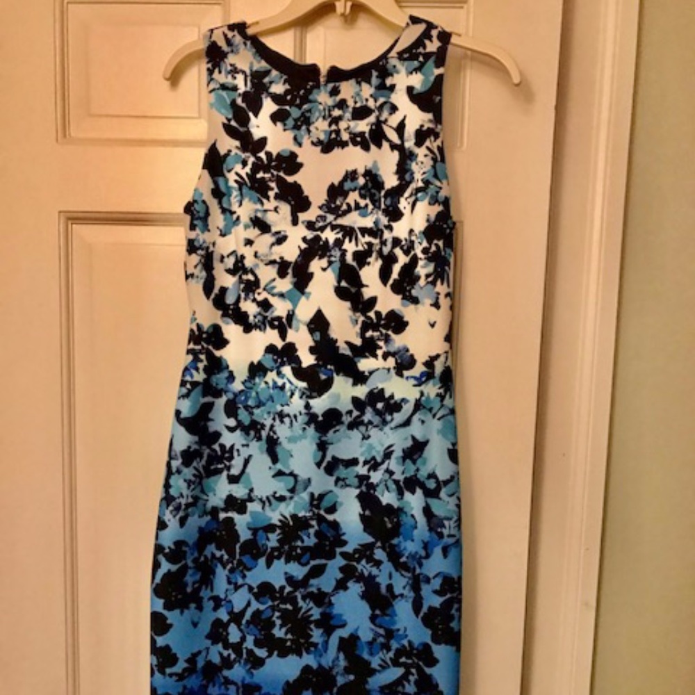 Vince Camuto Midi Length Blue flowered Dress